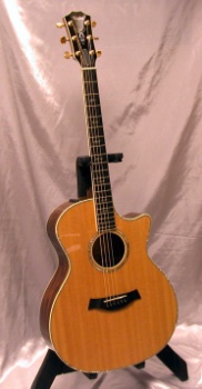 Taylor W14CE Limited Edition Grand Auditorium Spruce/Walnut Acoustic Electric Guitar